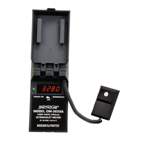 Radiómetro / Medidor de luz UV-A digital - Spectroline, modelo DM-365XA